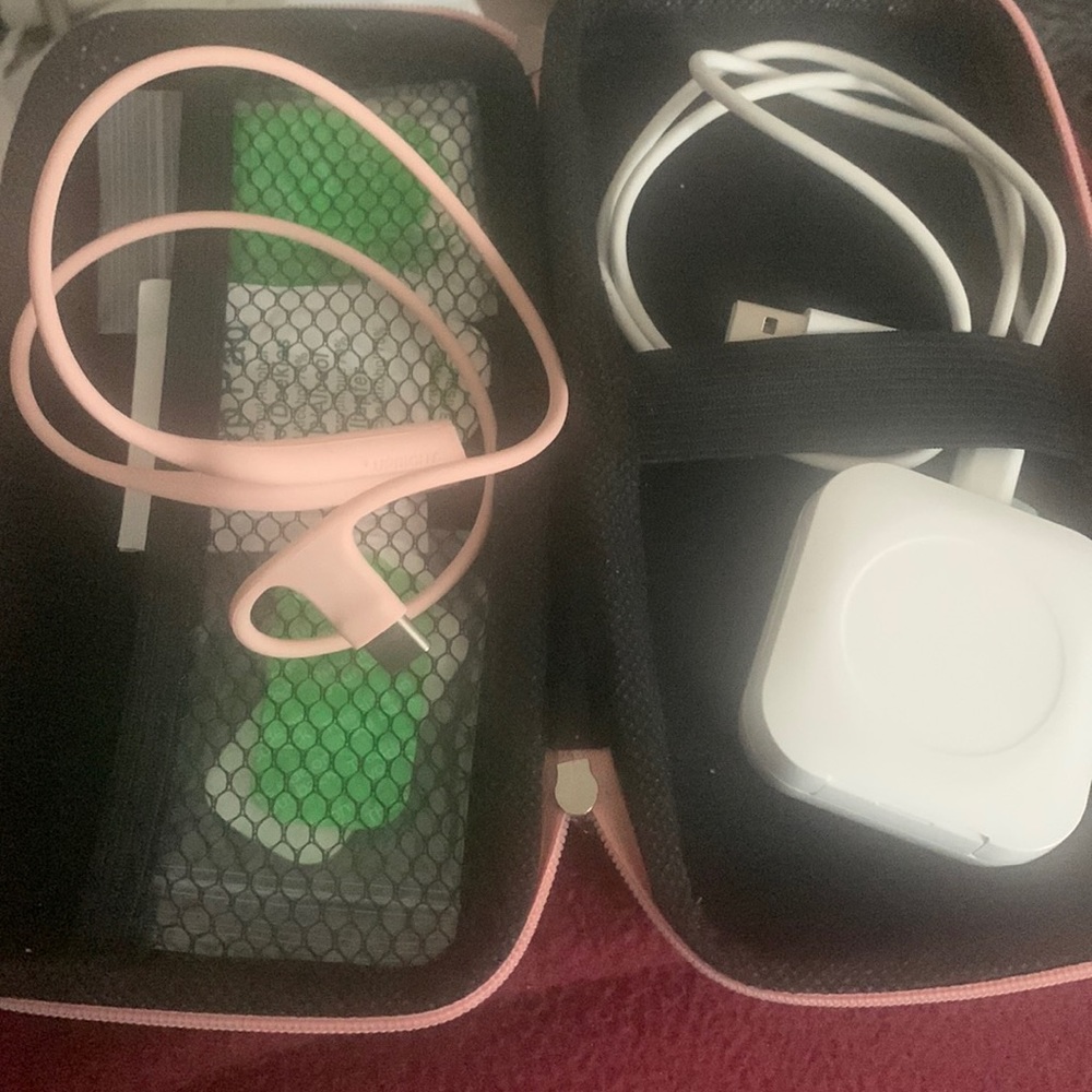 Upright go 2 posture trainer with necklace !!!